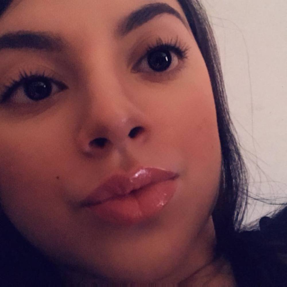 Meet your Posher, Roxy